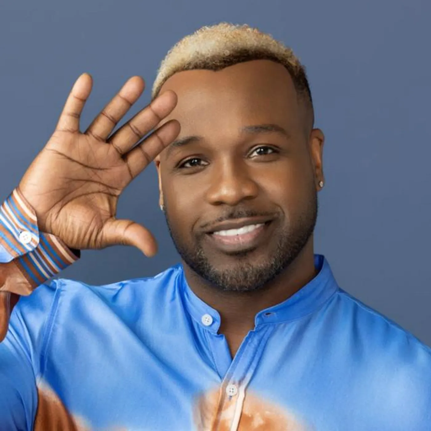 VaShawn Mitchell Brand Page