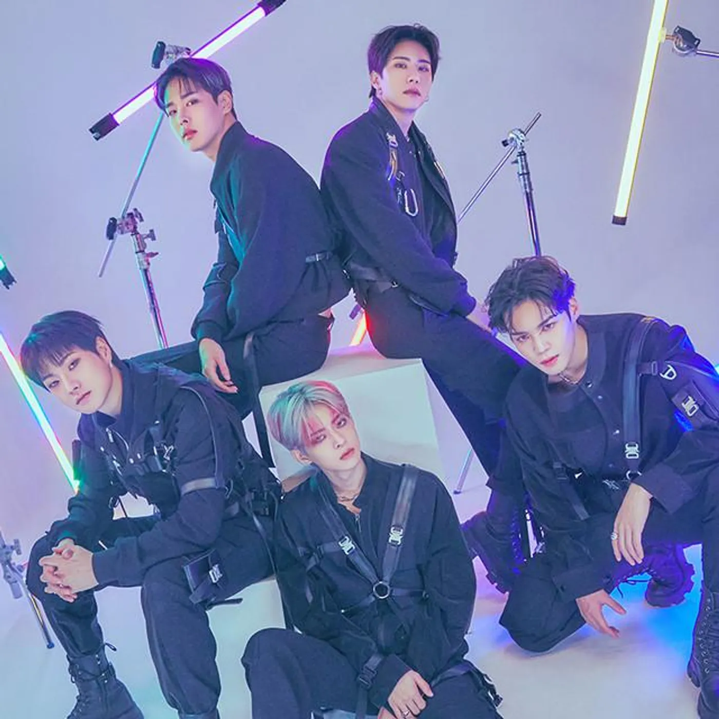 VICTON Brand Page