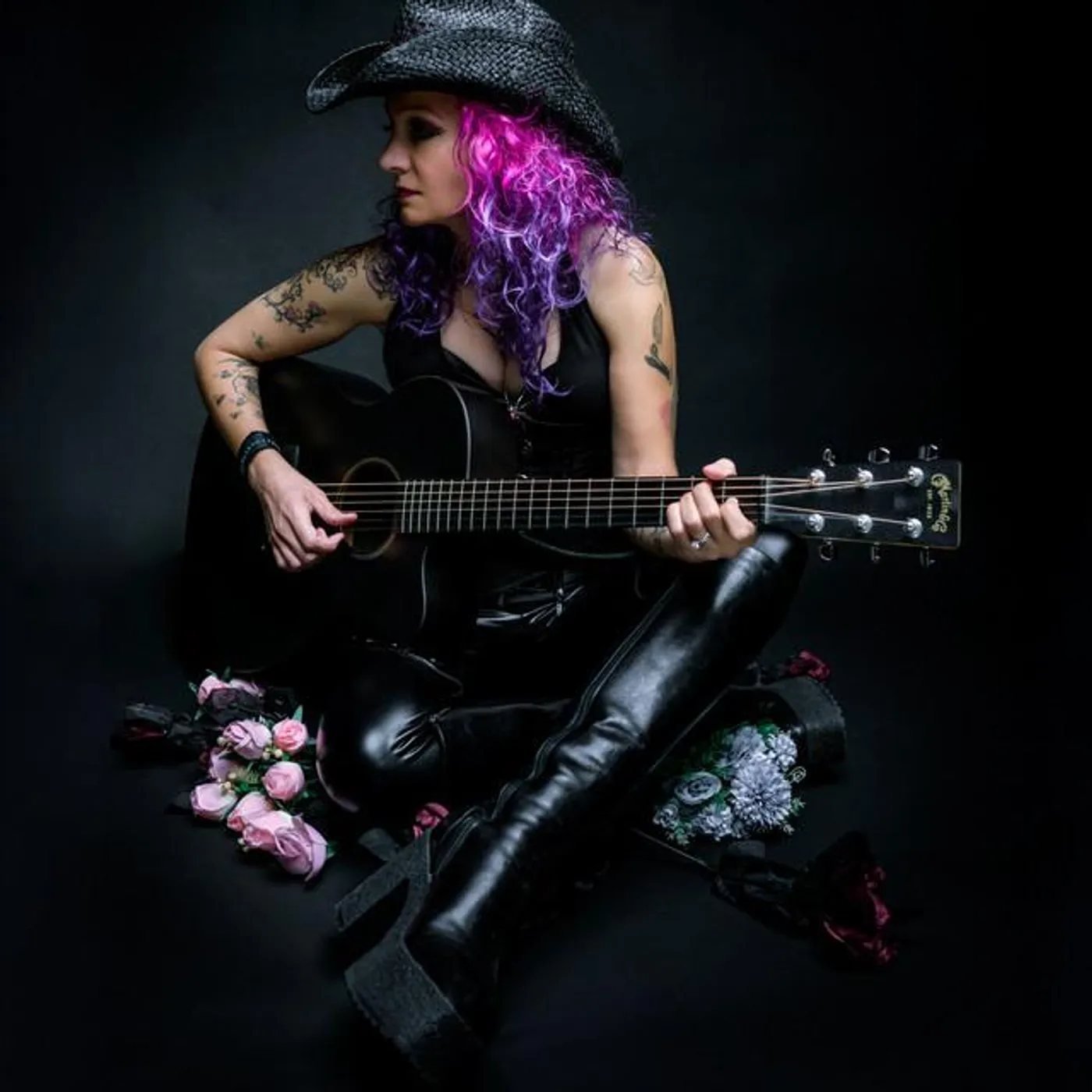 VK Lynne Brand Page