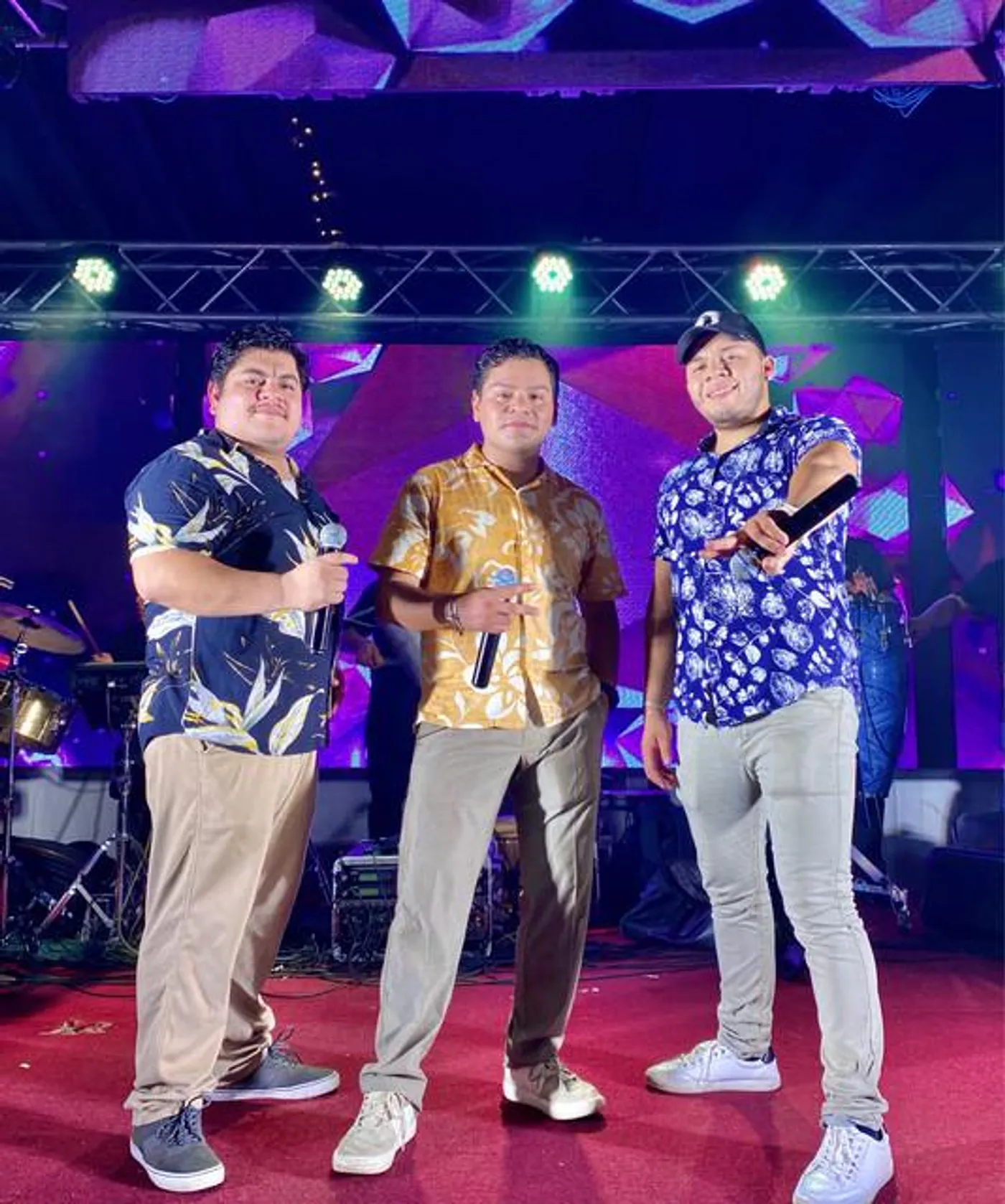 XL Band
