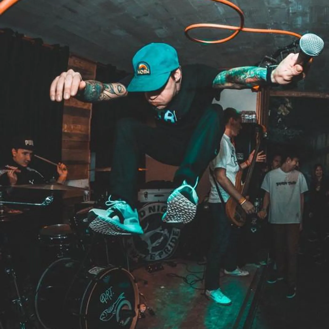 xVICIOUSx Brand Page