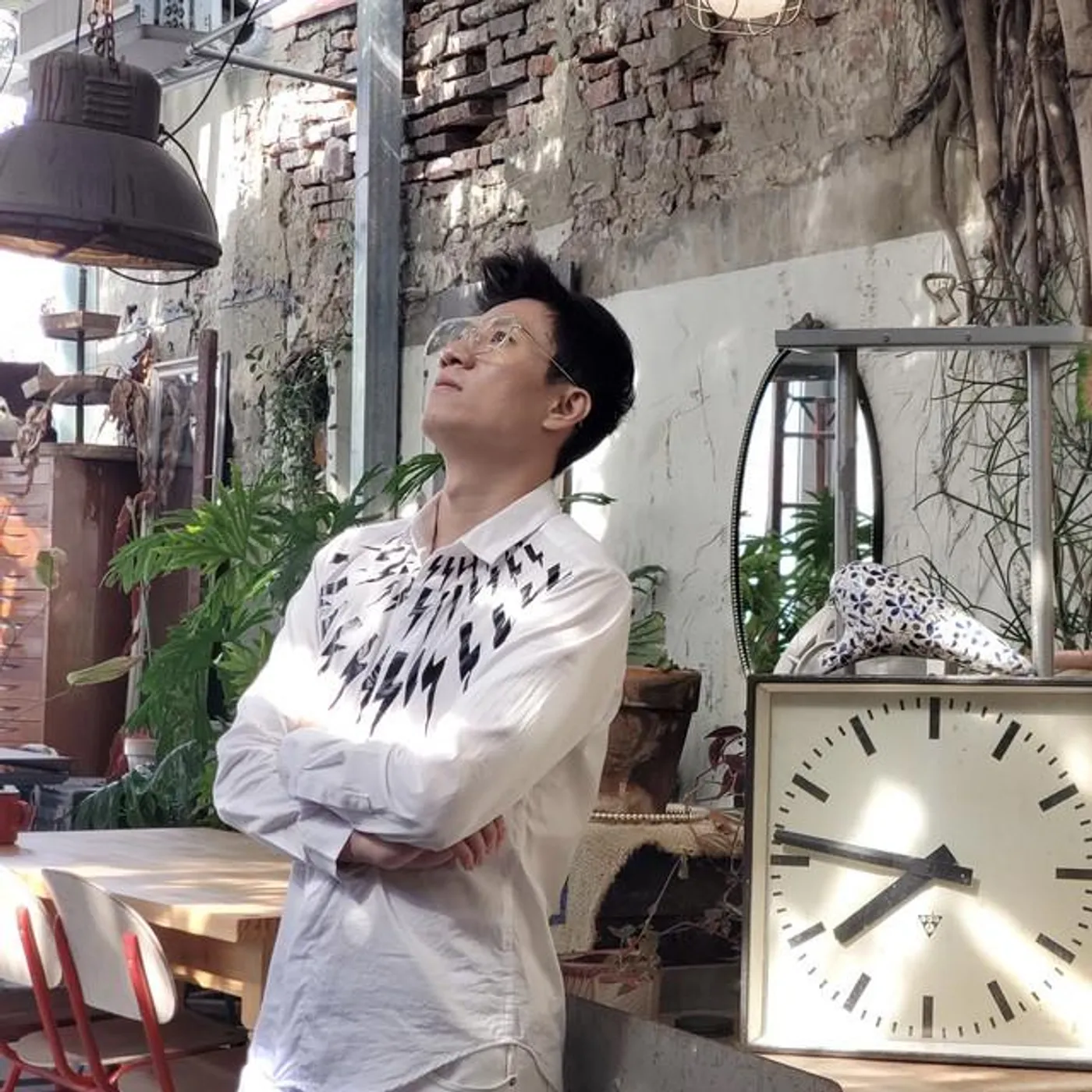 You Xue-Shi