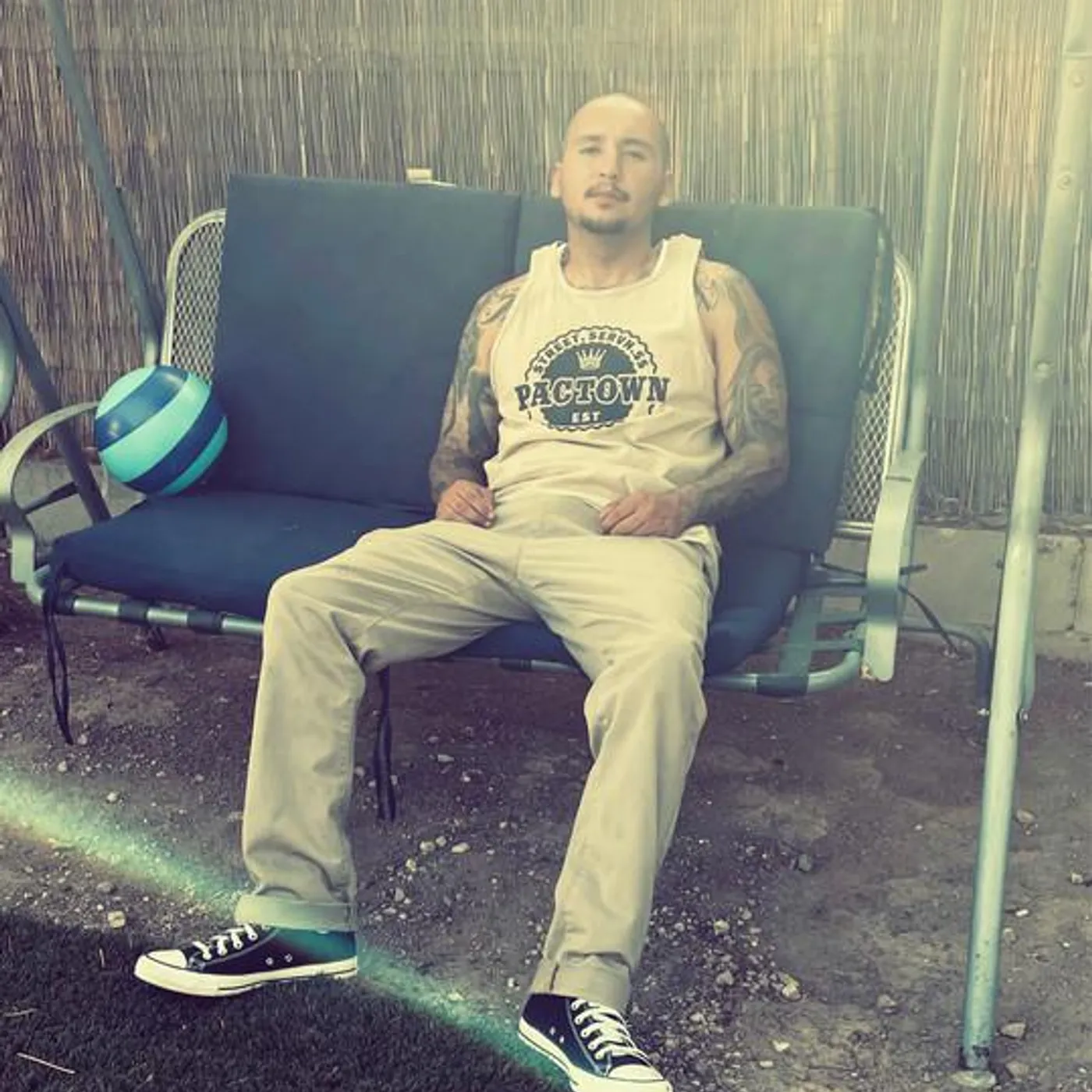 Young Uno Brand Page