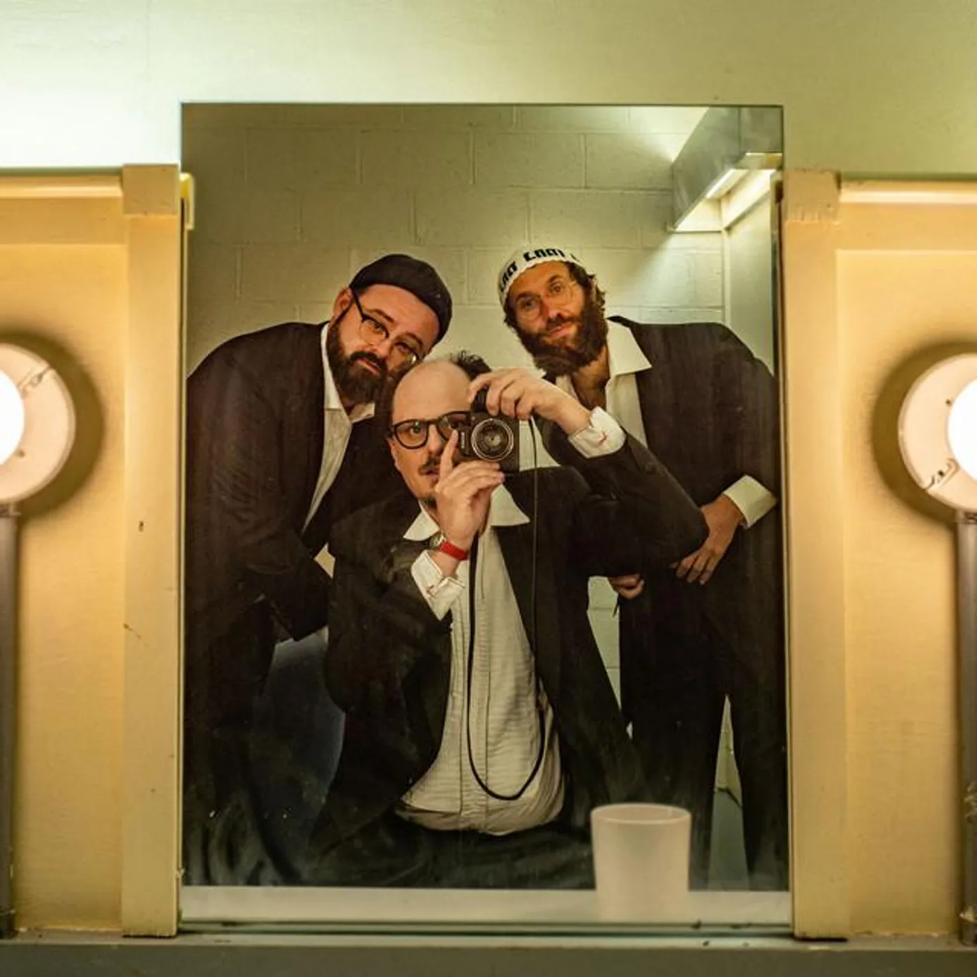 Yiddishe Pirat Brand Page