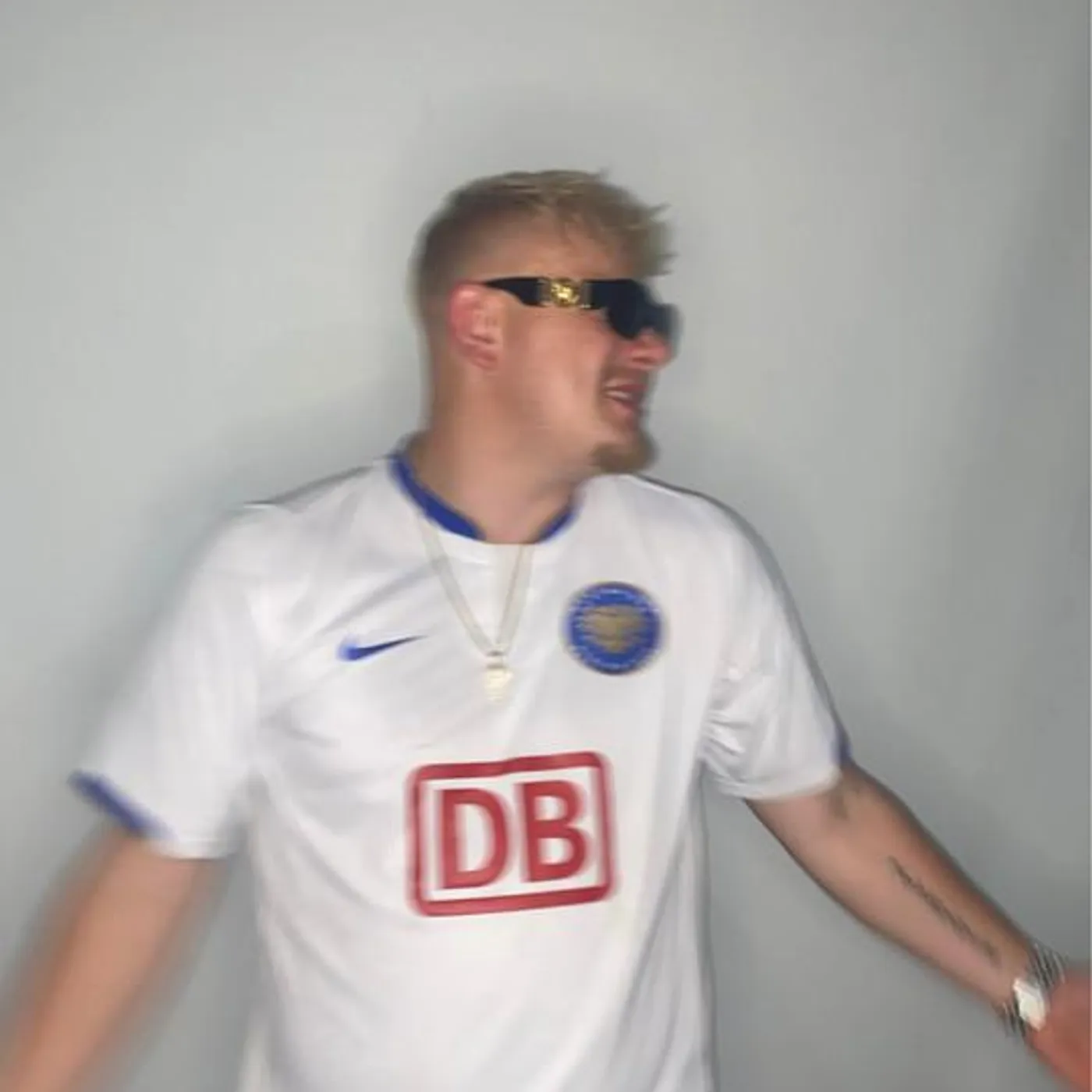 YLGX