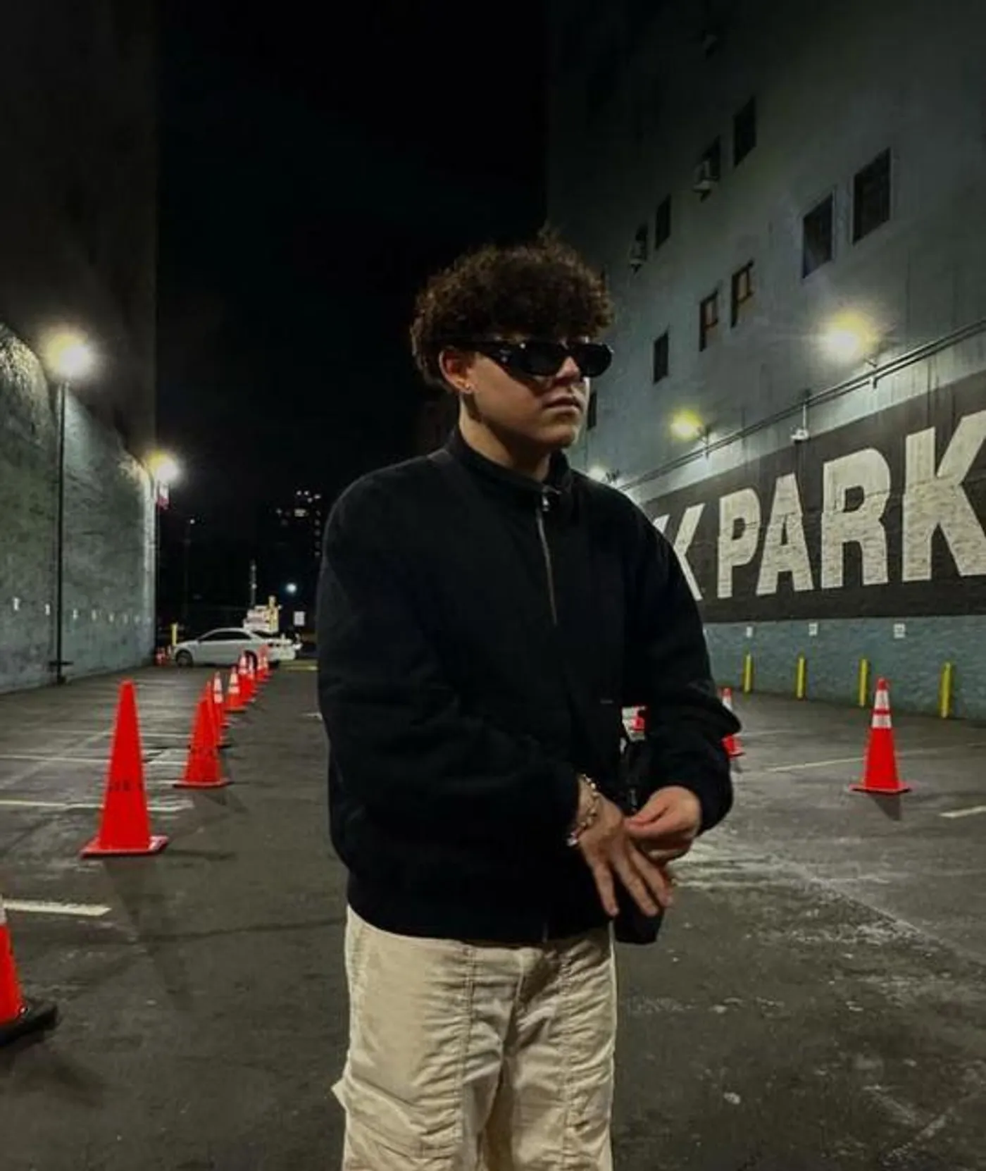 Yung Divide