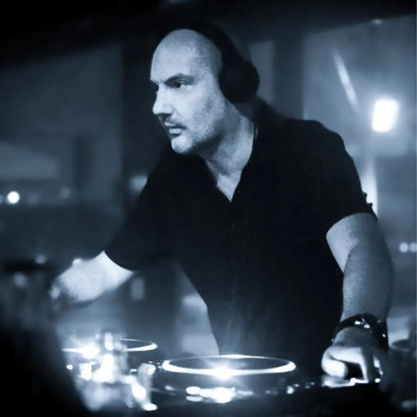 Yves Eaux