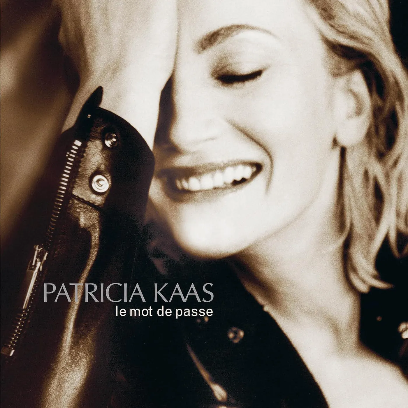 Patricia Kaas Le Mot De Passe (Limited 180-Gram Translucent Yellow) Vinyl Record