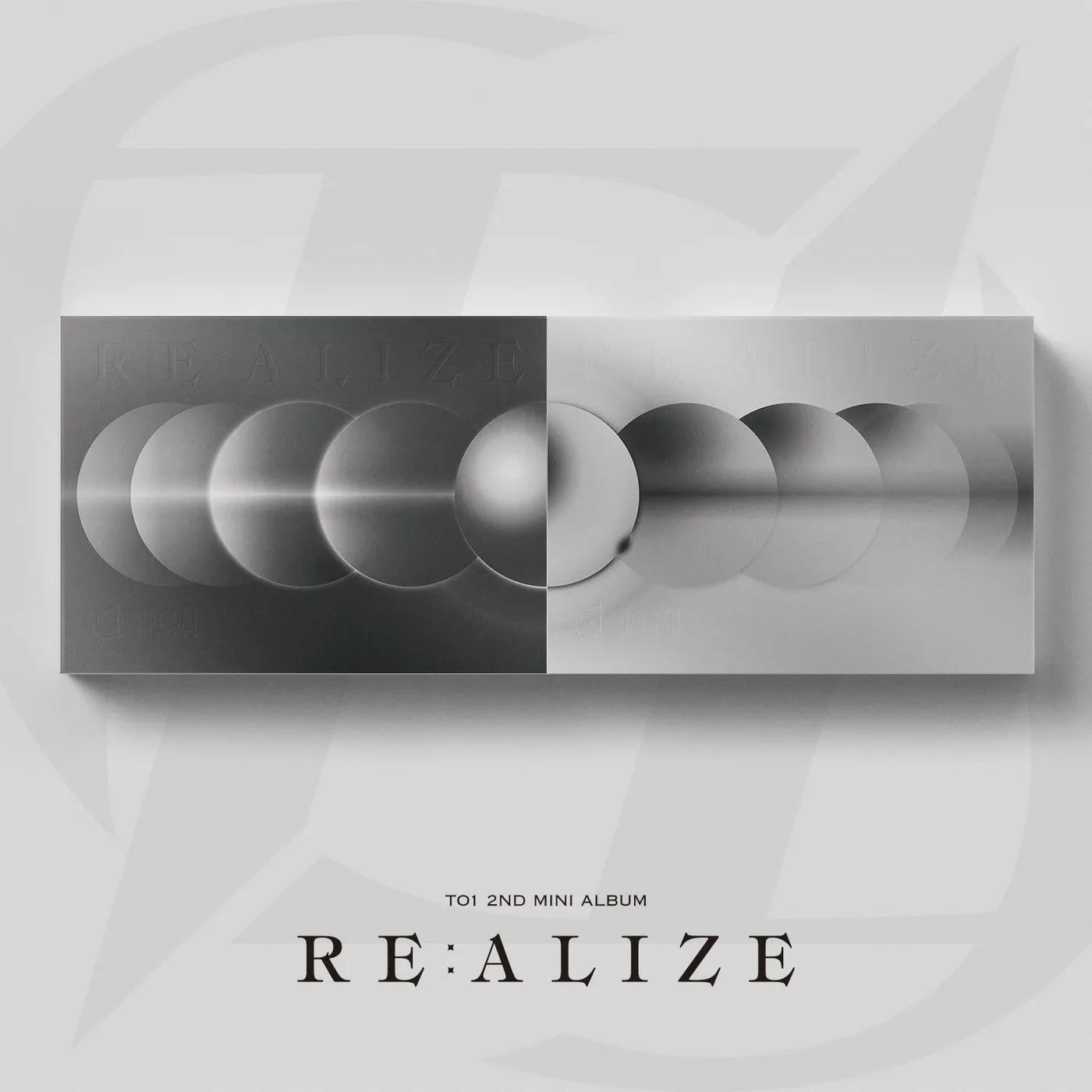 TO1 RE:ALIZE (RANDOM COVER) CD