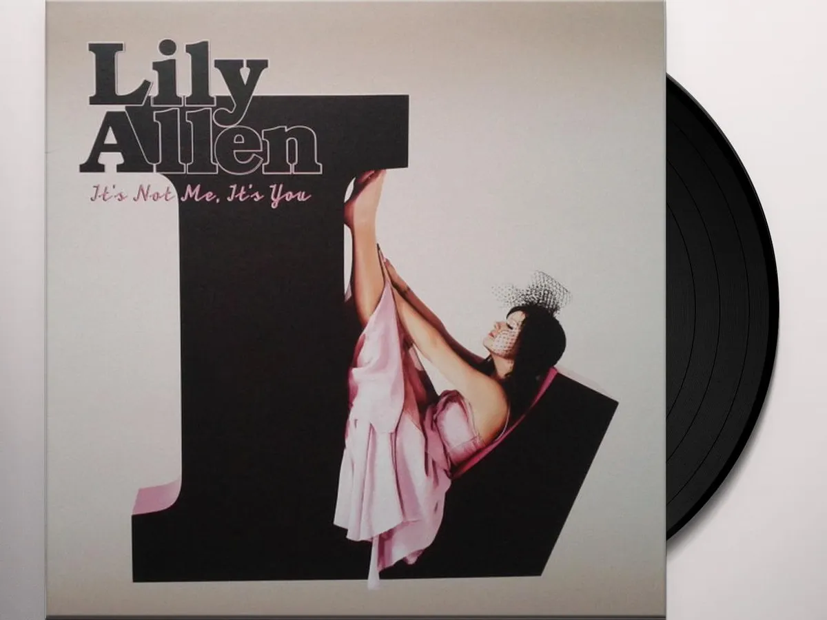 Lily Allen★It's Not Me,It's You (LP) LILY ALLEN - IT'S NOT ME, IT'S YOU (RSD '24) Vinyl Zoetrope