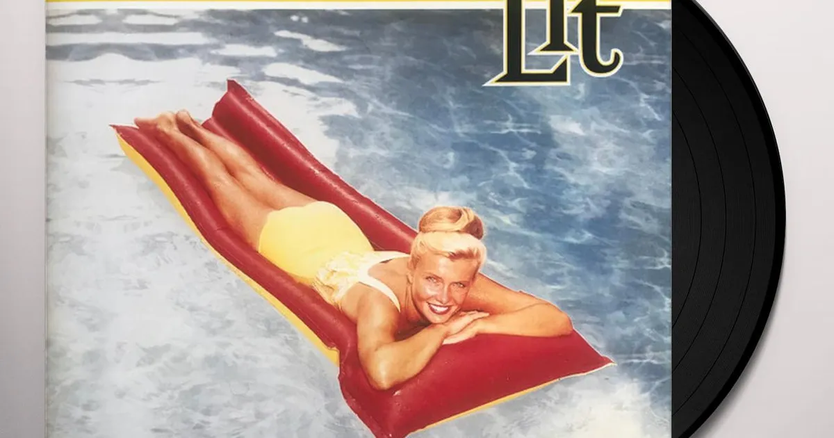 eyJidWNrZXQiOiJtZXJjaGJhci1pbW