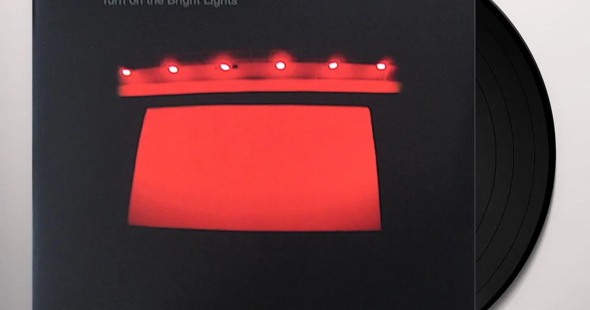 Interpol – Turn On The Bright Lights  LP Interpol - Turn On The Bright Lights - Amazon.com Music