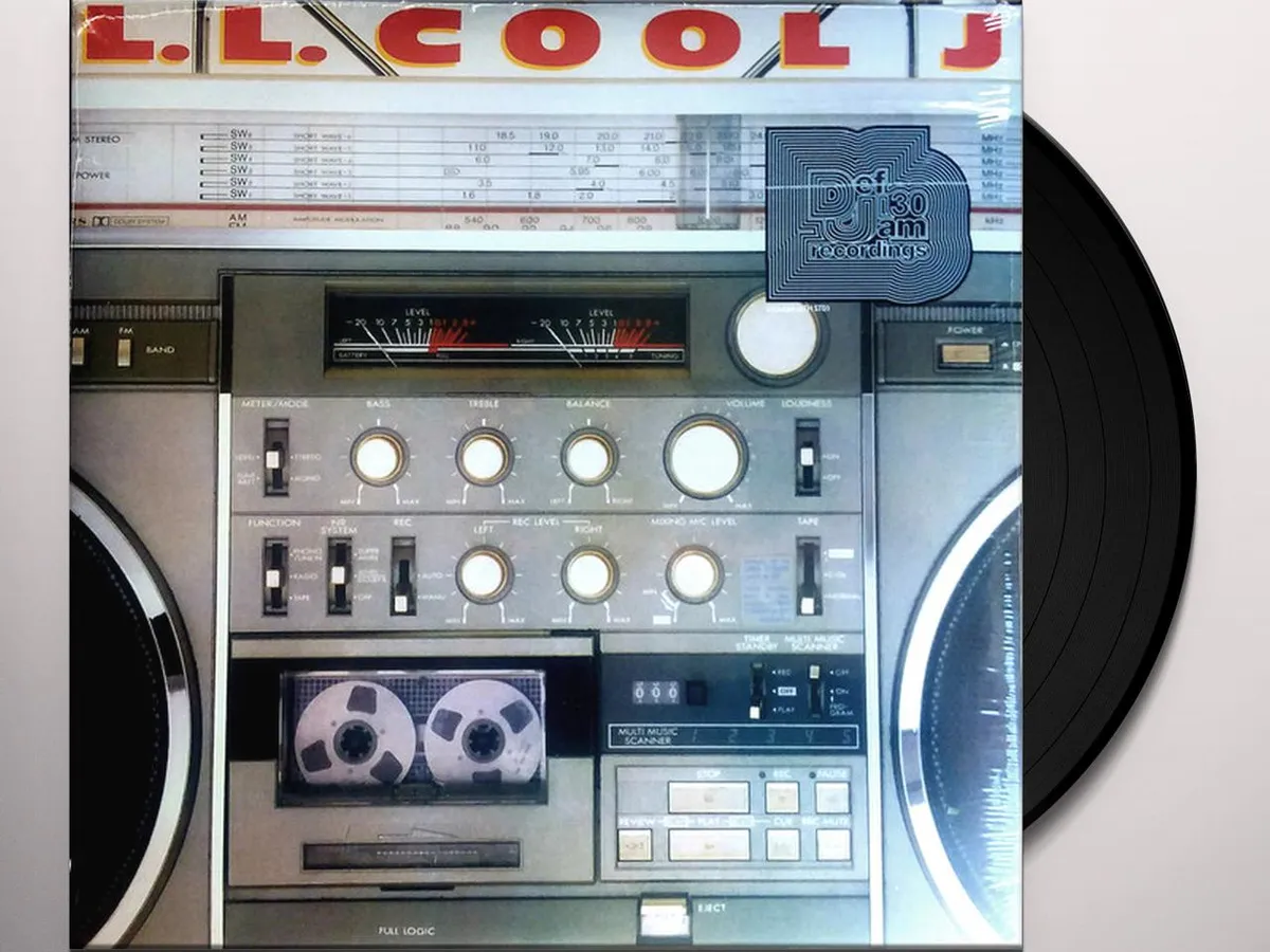 eyJidWNrZXQiOiJtZXJjaGJhci1pbW