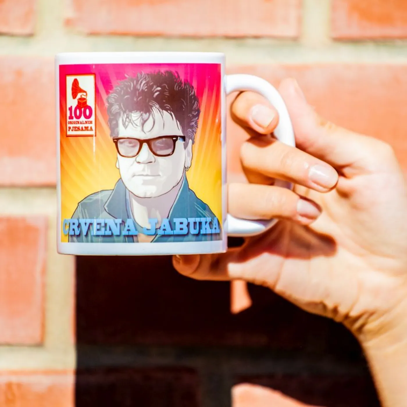 CRVENA JABUKA COFFEE MUG