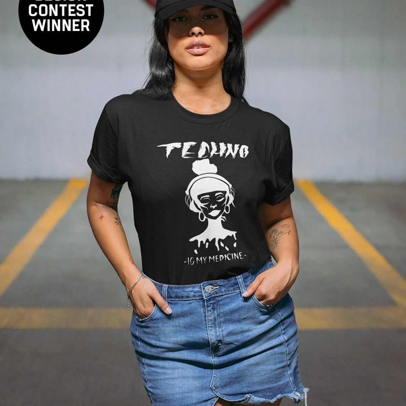 Rave Clothing Techno Is My Medicine Ladies T-Shirt in schwarz