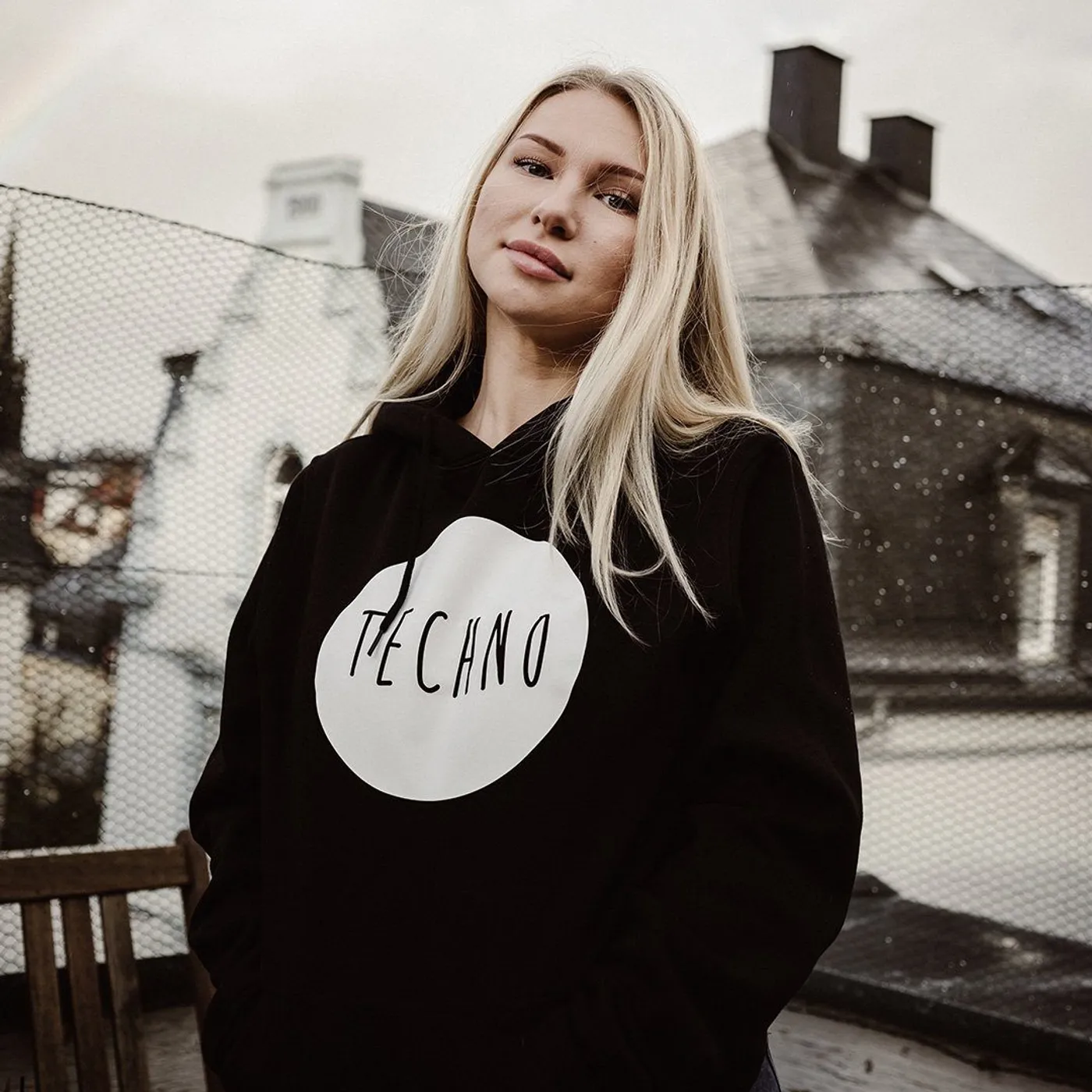 Rave Clothing Techno Hoodie in schwarz