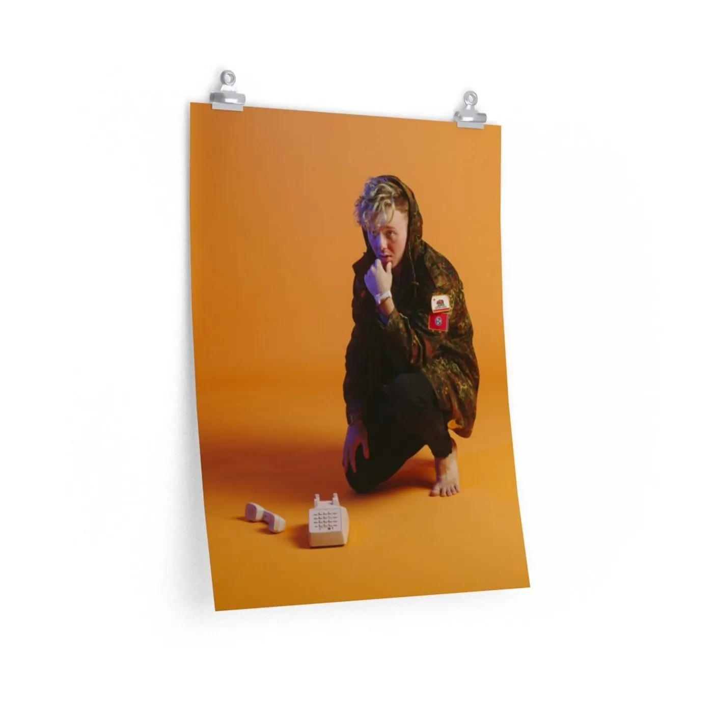 Eddie Island Wall Print - Pink Telephone