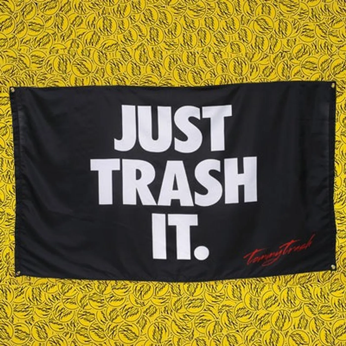 Tommy Trash Flag