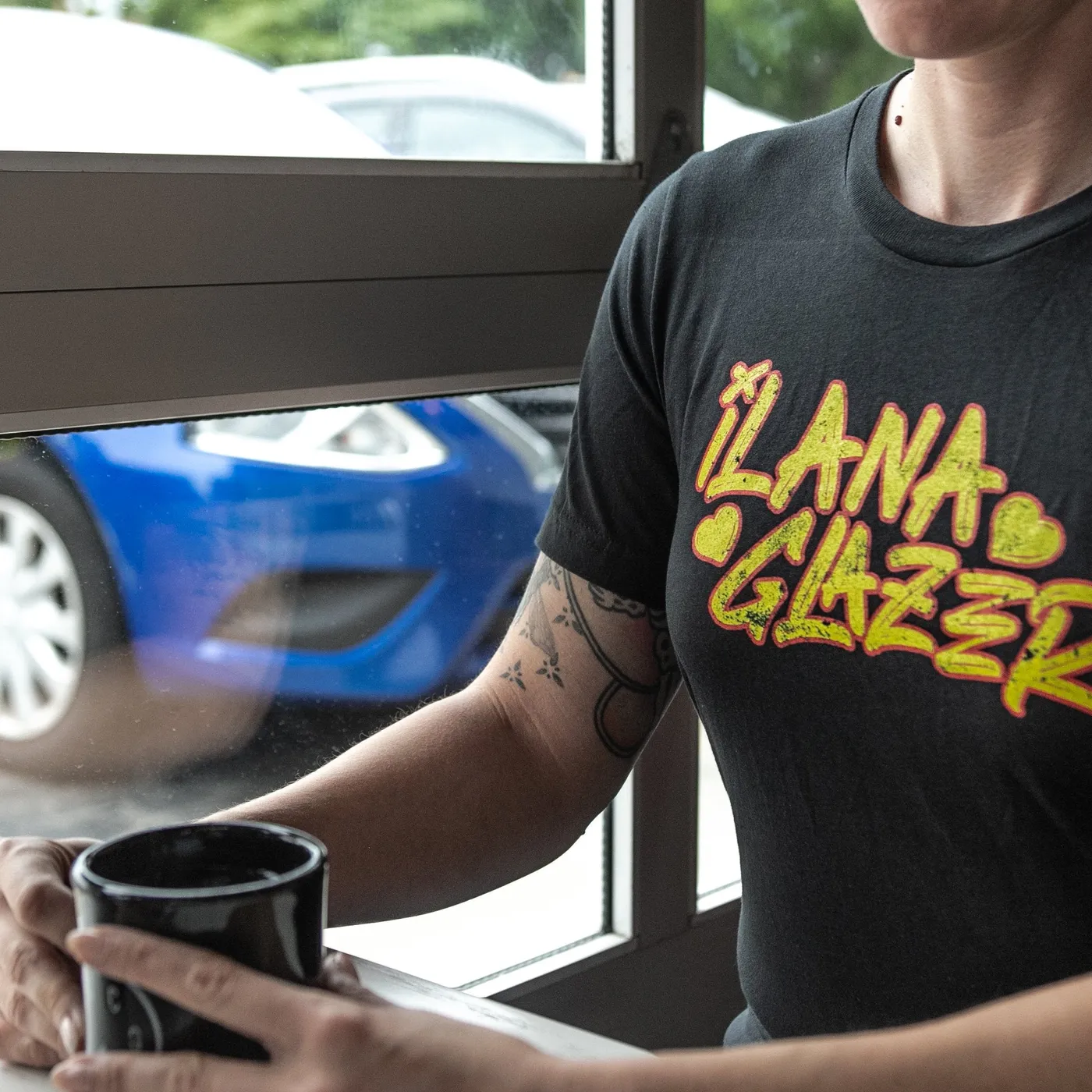 Ilana Glazer | Thrasher Logo T-Shirt