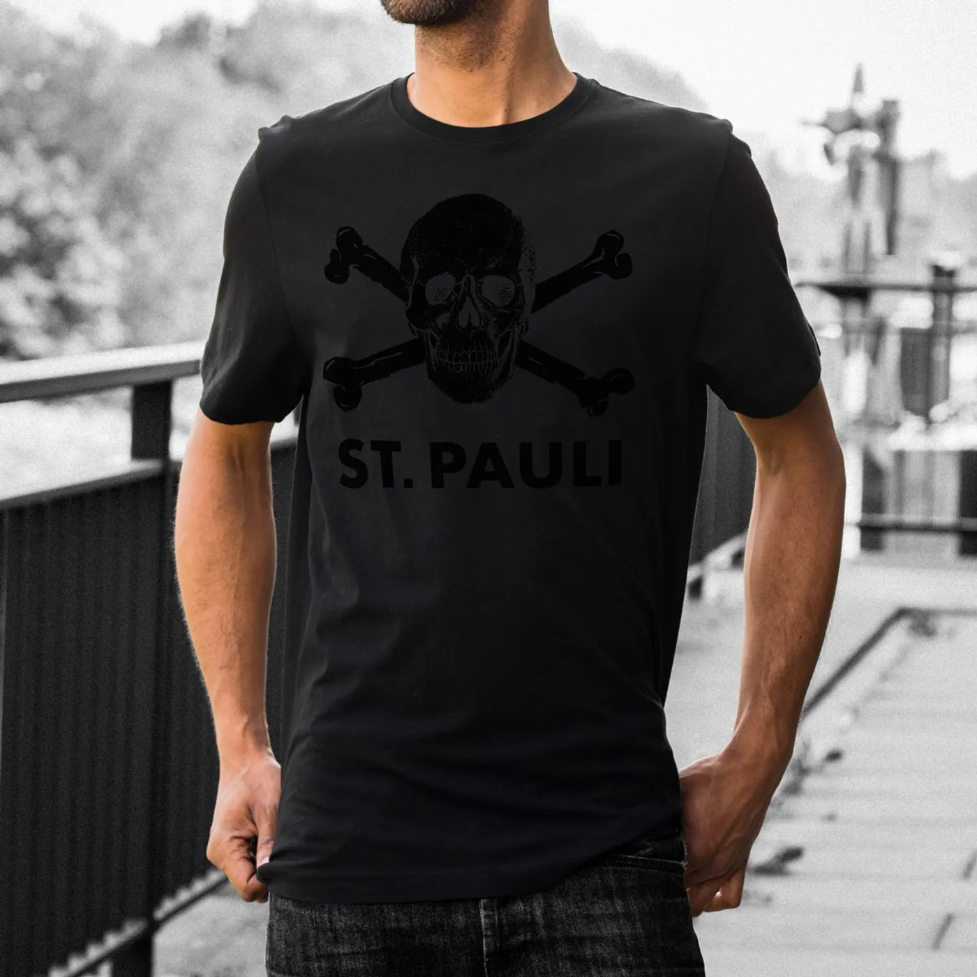 FC St Pauli Skull Tee Black On Black - US Exclusive