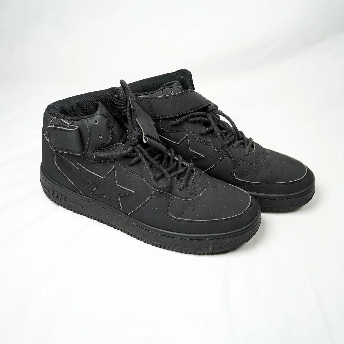 ALLBLACK: BAPE Bapesta Mid Nubuck - Black