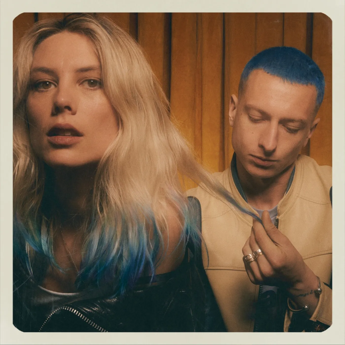 Wolf Alice BLEACH LDN x BLUE WEEKEND | HAIR DYE