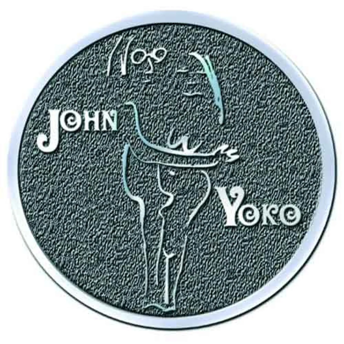 John Lennon Pin Badge - John & Yoko Embrace HiChrome