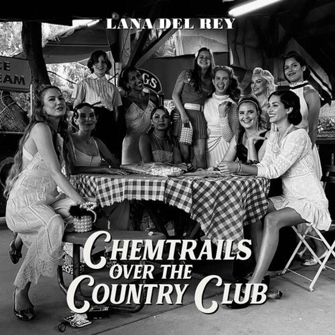 Lana Del Rey LP Vinyl - Chemtrails Over The Country Club