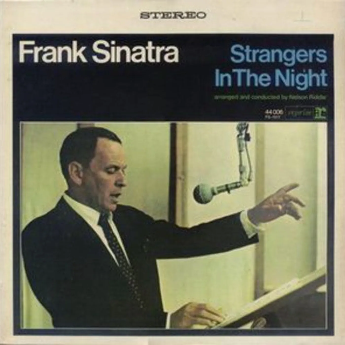 Frank Sinatra LP Vinyl - Strangers In The Night