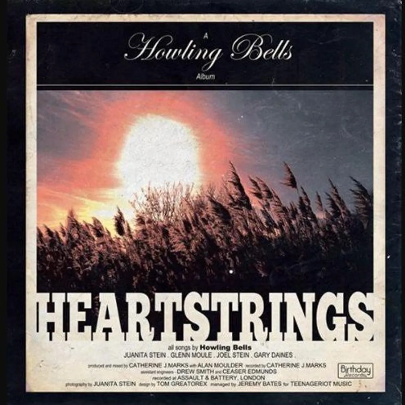 Howling Bells LP Vinyl - Heartstrings (Hk)