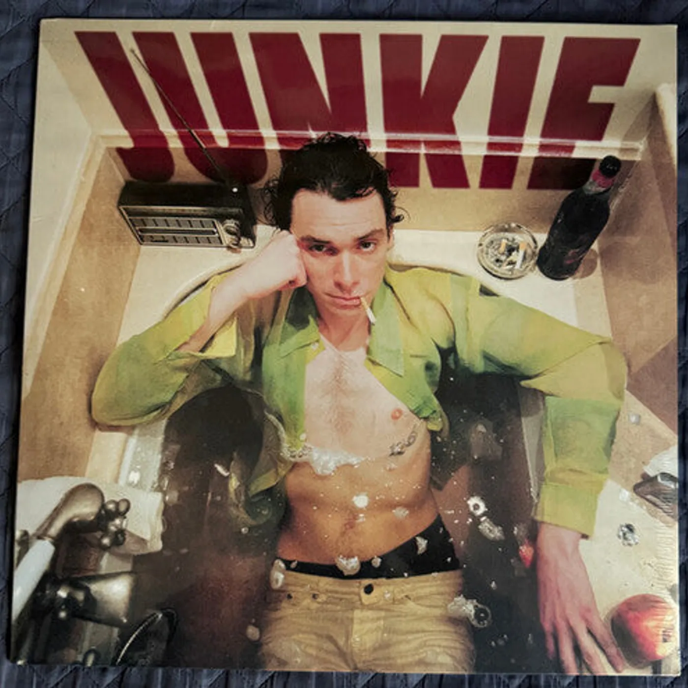 Asp126 LP Vinyl - Junkie (Blk) (Ger)