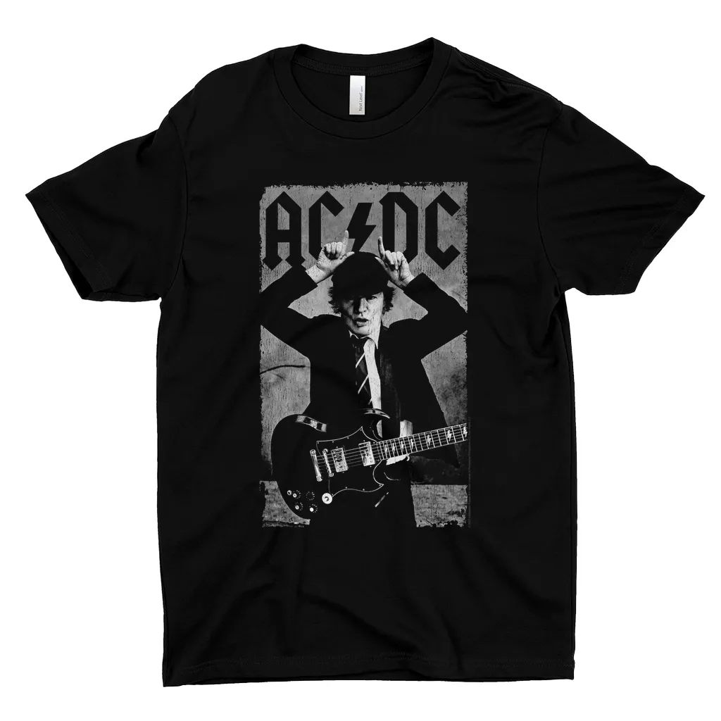 T-Shirt | Angus Young Distress Photo Design Shirt