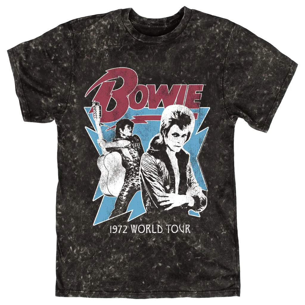 T-shirt | 1972 World Tour Blue Design Distressed Mineral Wash Shirt