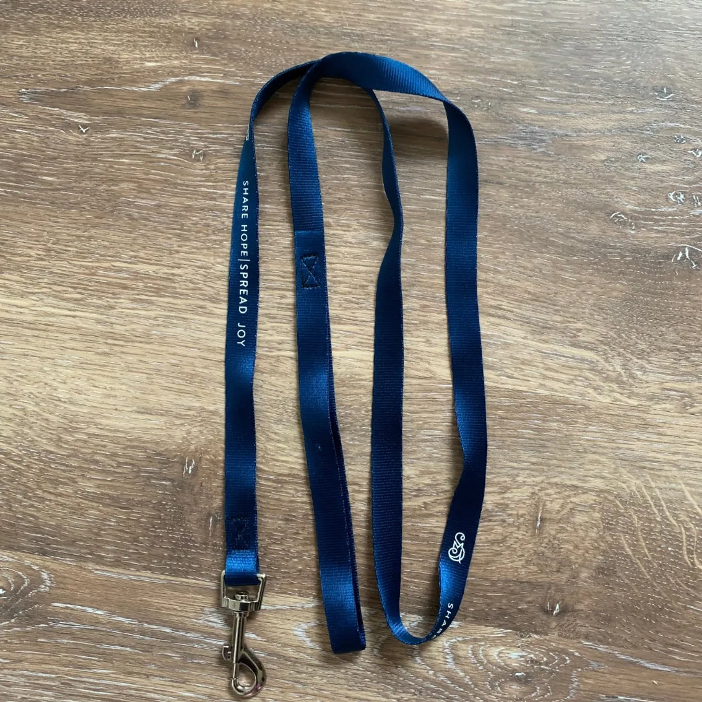 Mat and Savanna Shaw Pet Leash