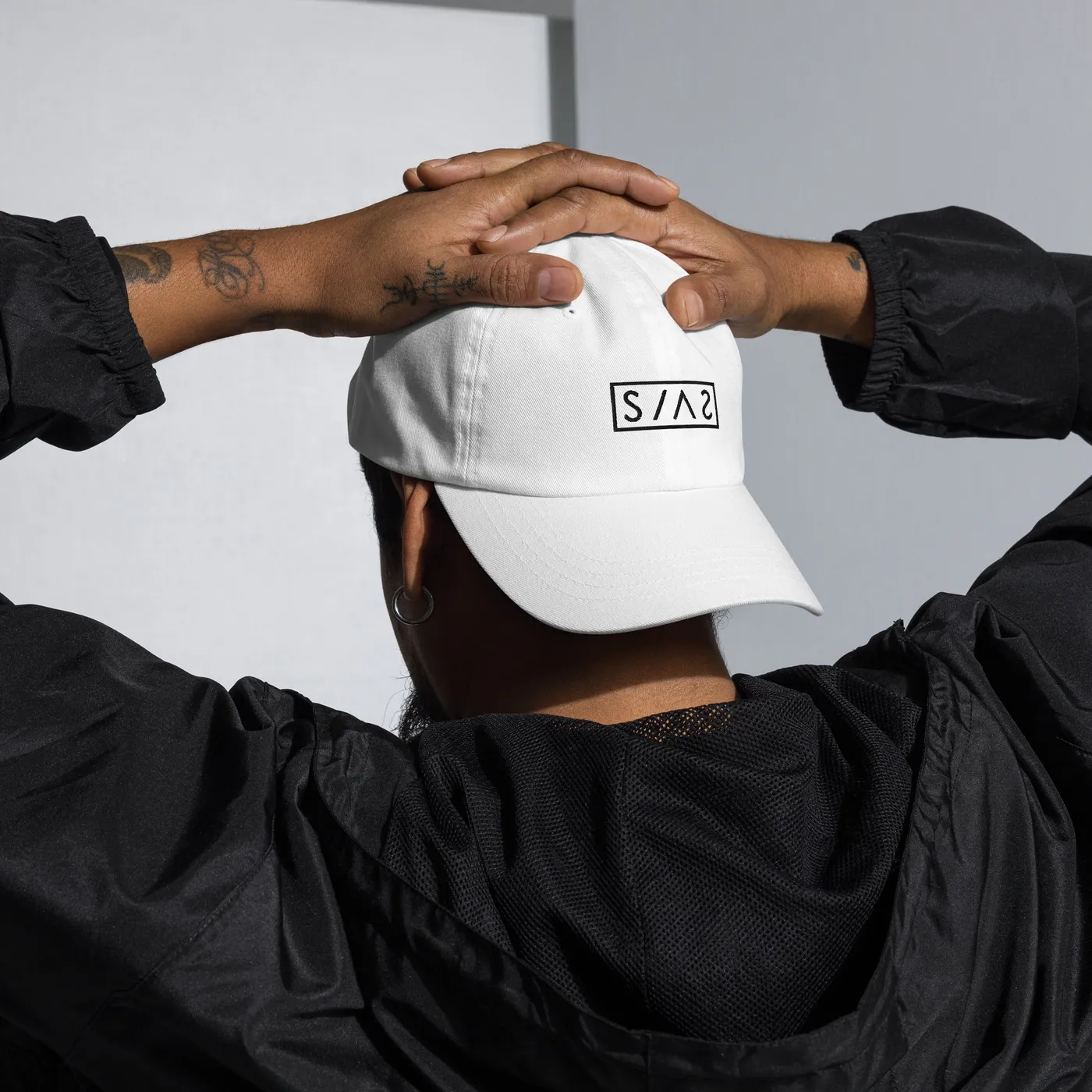SIAS Cap