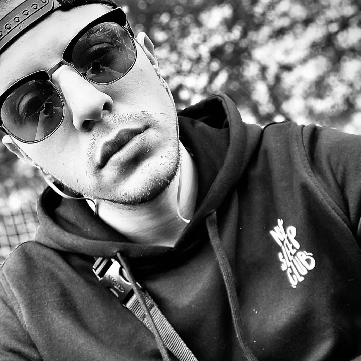 Rave Clothing No Sleep Club Hoodie in schwarz
