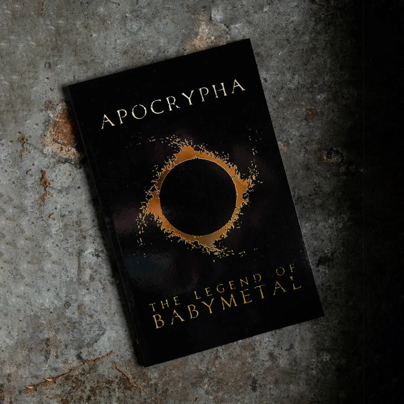 BABYMETAL: Apocrypha: The Legend of BABYMETAL - Softcover