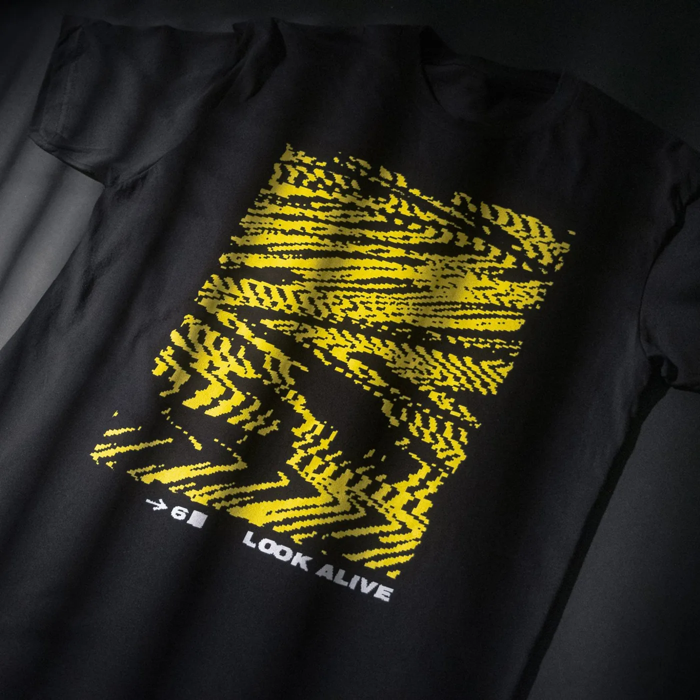 Black Hill Records Black Pistol Fire - Look Alive Static Tee