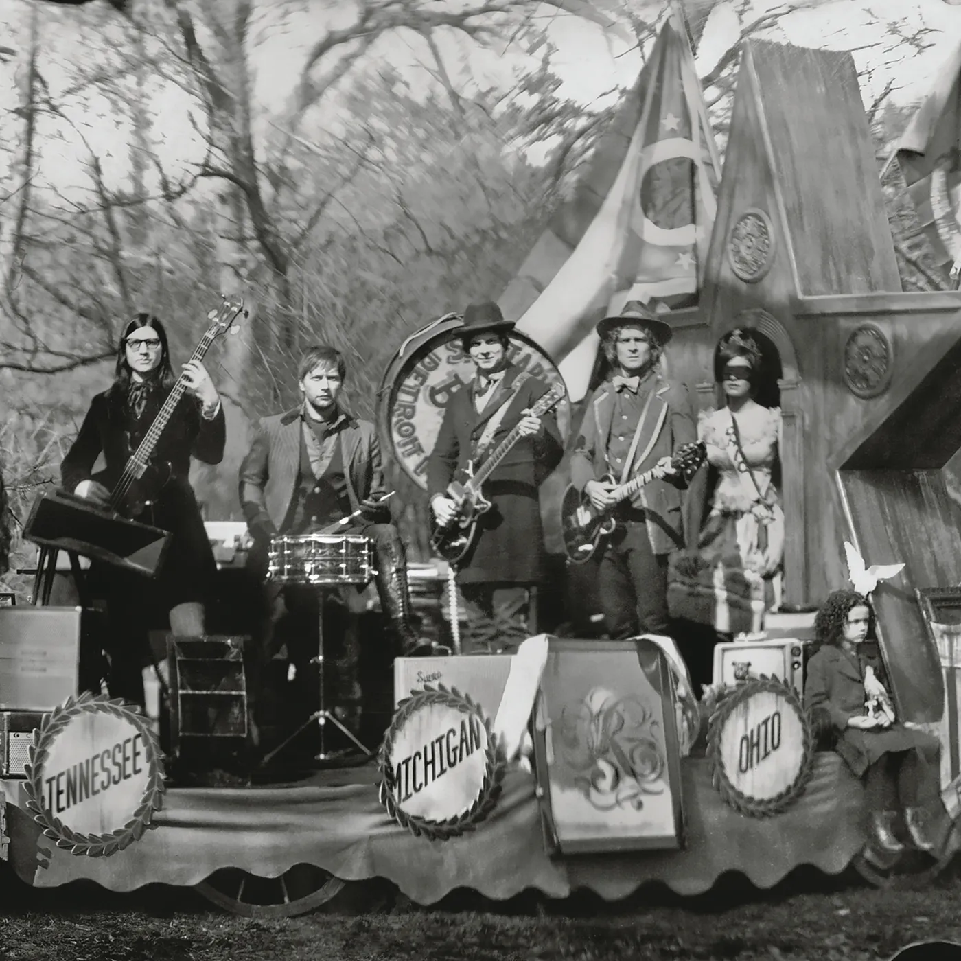 The Raconteurs CONSOLERS OF THE LONELY CD