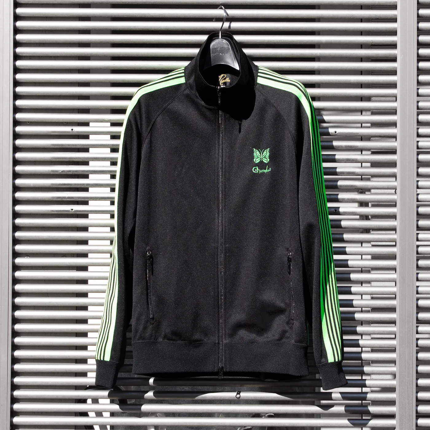 End of the World 【EOTW x NEEDLES】 TRACK JACKET POLY SMOOTH / Chameleon Emb.