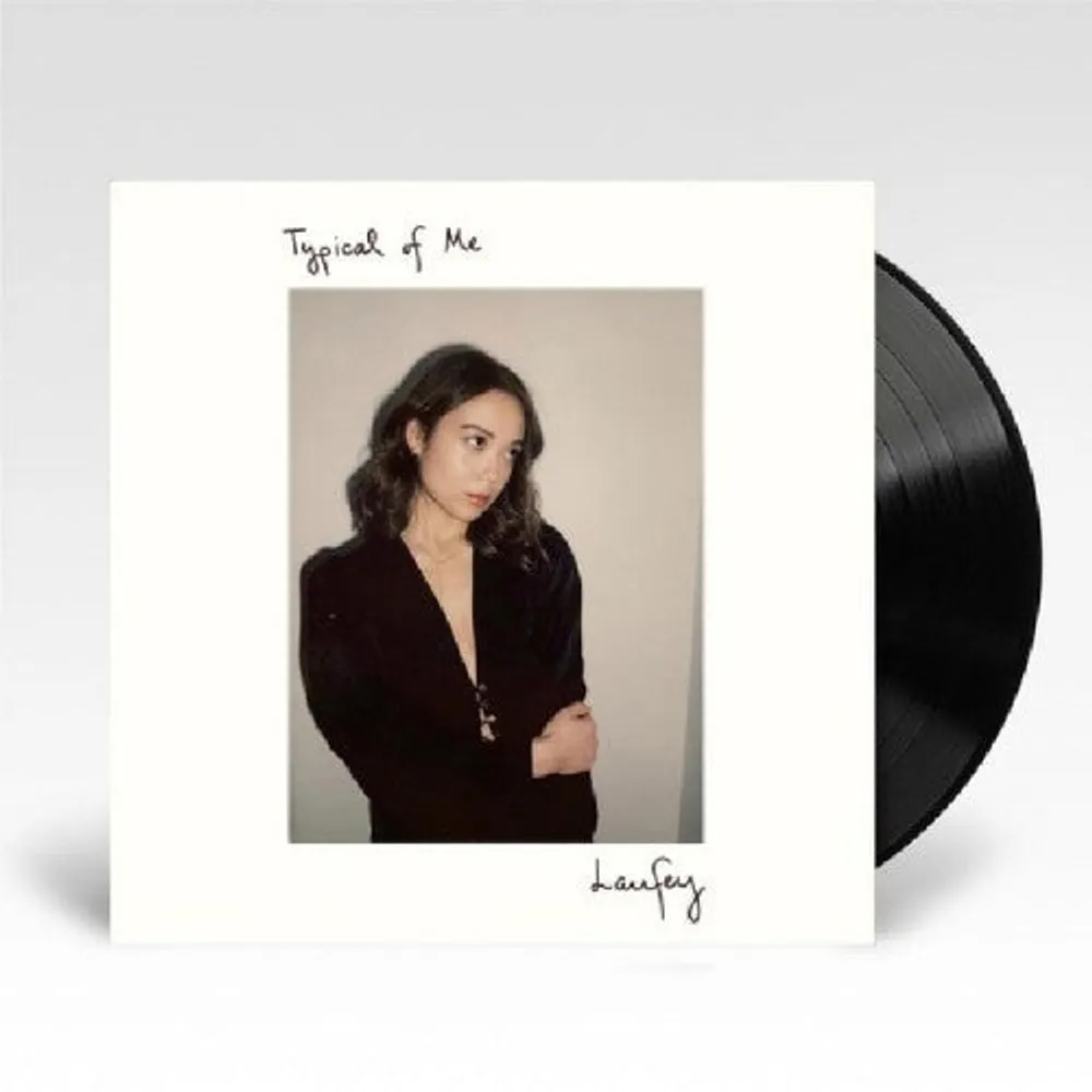 人気定番の Laufey - Me Of Typical Western Music