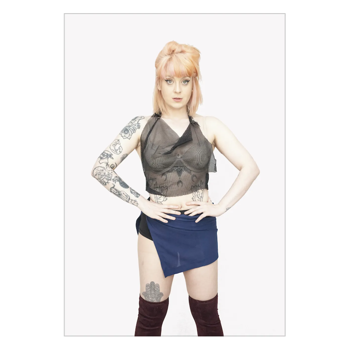 LORI - I'm Still Here EP + Photo Bundle - Out Now!