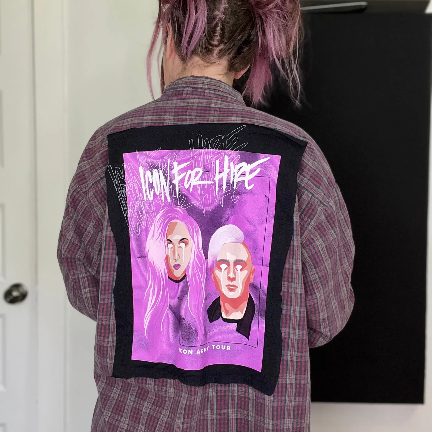 Icon For Hire Vintage Icon Button Up -Size XL