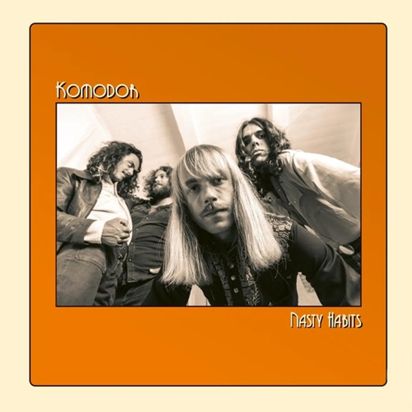 Komodor NASTY HABITS CD