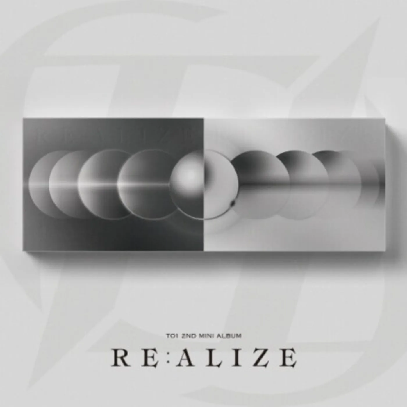 TO1 RE:ALIZE (RANDOM COVER) CD