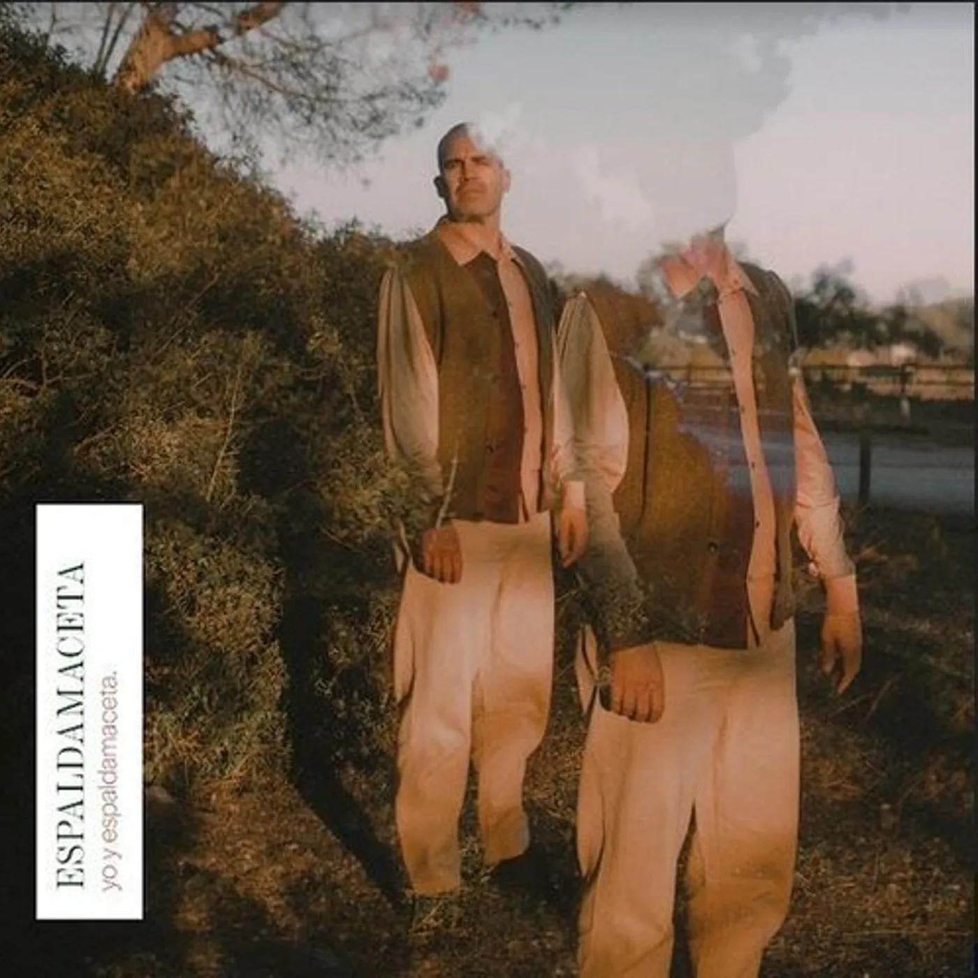 YO Y ESPALDAMACETA CD