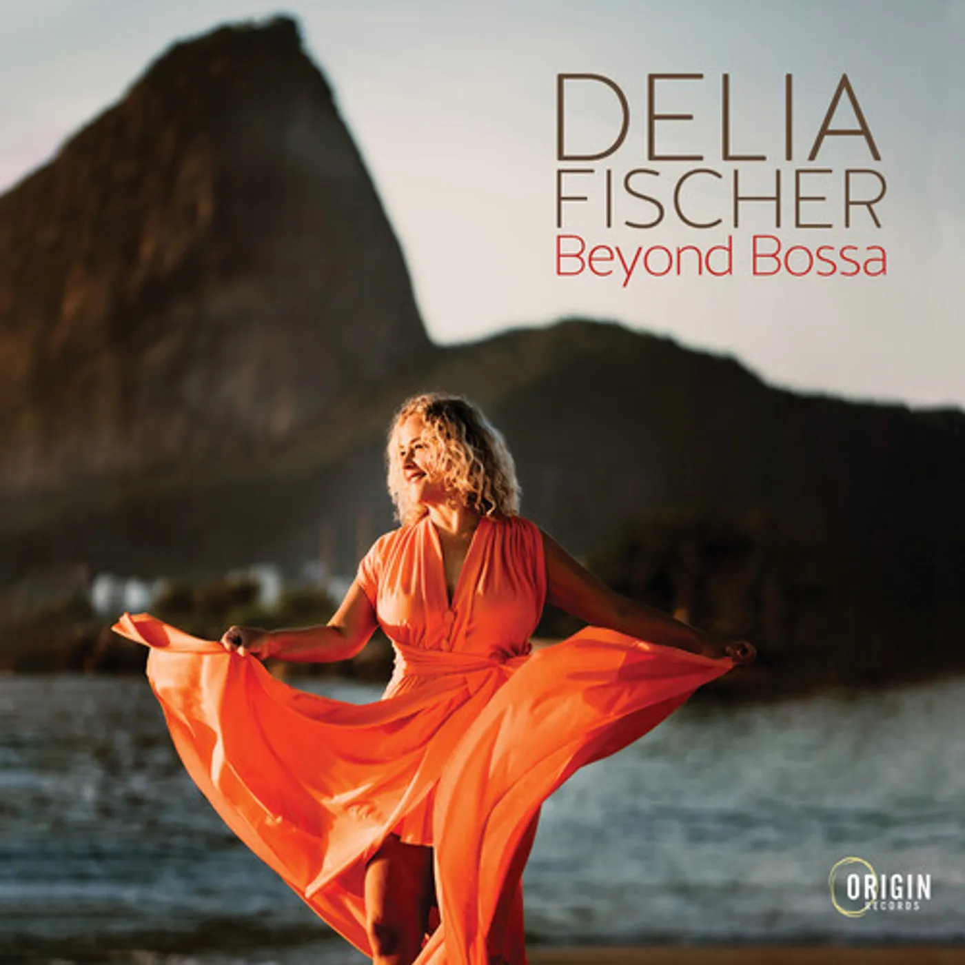 DELIA FISCHER: BEYOND BOSSA CD
