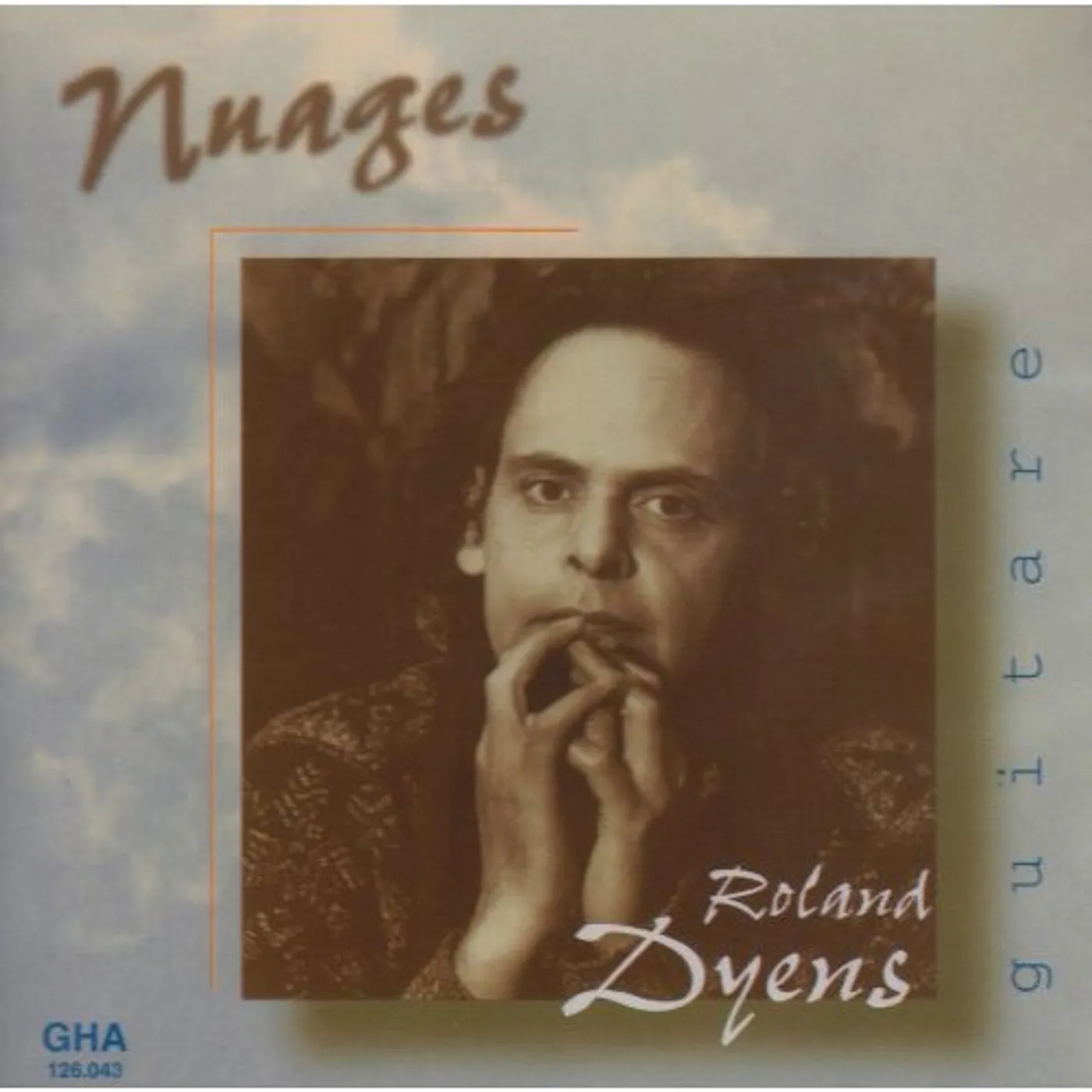 Roland Dyens NUAGES: SOLO GUITAR WORKS CD