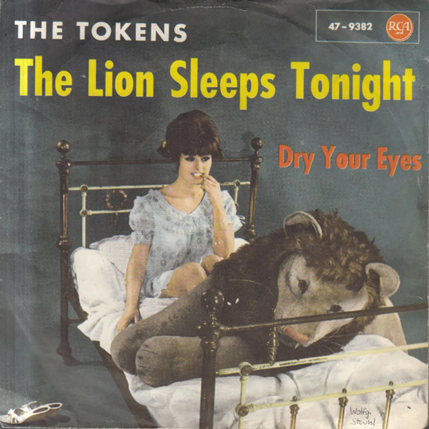 Tokens LION SLEEPS TONIGHT (Vinyl)
