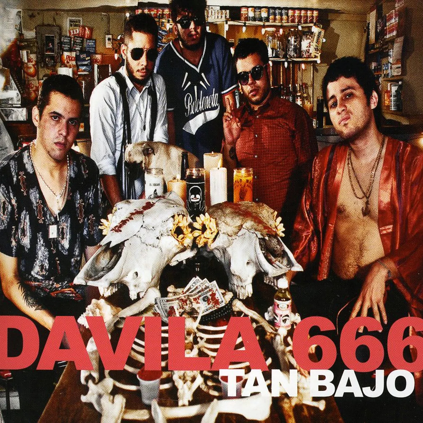 Davila 666 TAN BAJO CD